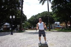 Dinho-no-Centro-de-Santos-03