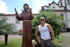 Dinho-no-Centro-de-Santos-17