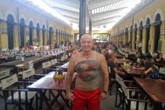 Dinho-no-Mercado-Público-de-Florianópolis-06