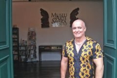 Dinho-no-Museu-de-Arte-Sacra-18