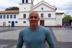 Dinho-no-Pátio-do-Colégio-07