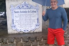 Dinho-em-Santo-Antonio-de-Lisboa-24