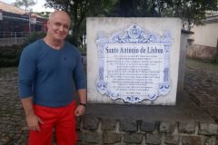 Dinho-em-Santo-Antonio-de-Lisboa-47